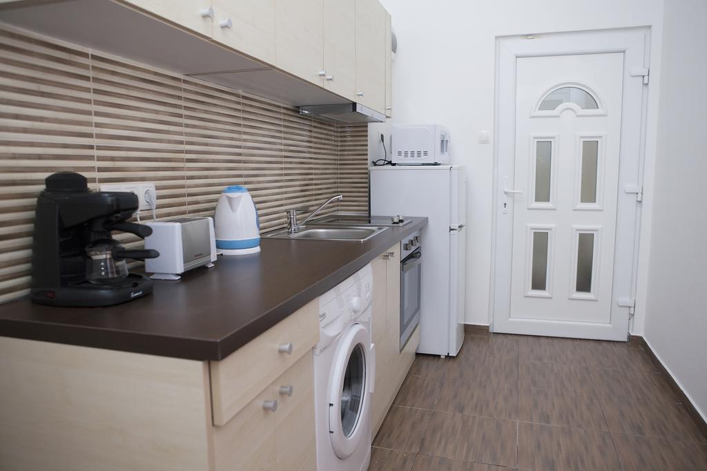 Cute Downtown Studios بودابست المظهر الخارجي الصورة
